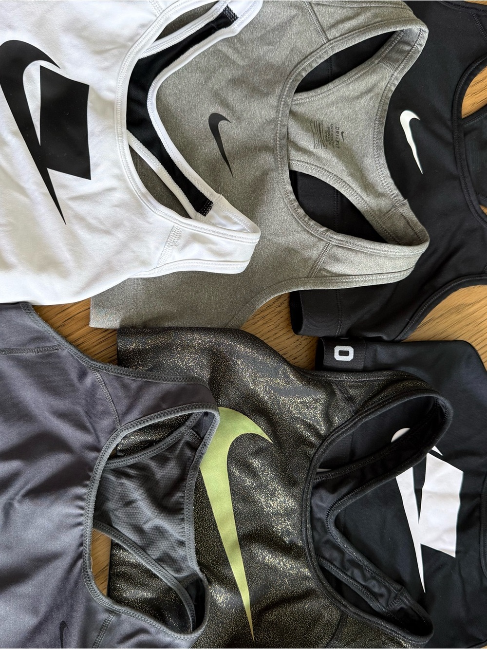 Bundle of 6 Nike Sports bras size small! Great lot
